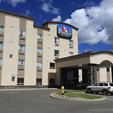 Pomeroy Inn And Suites Chetwynd Dış mekan fotoğraf