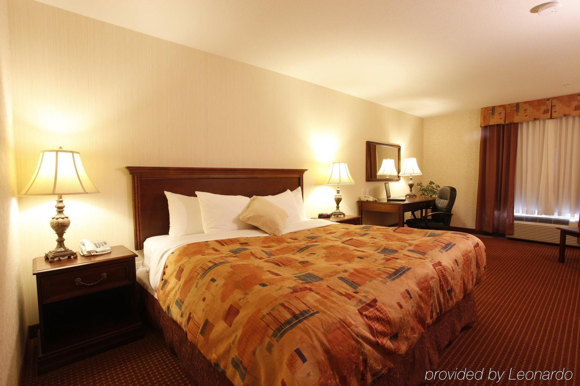 Pomeroy Inn And Suites Chetwynd Dış mekan fotoğraf