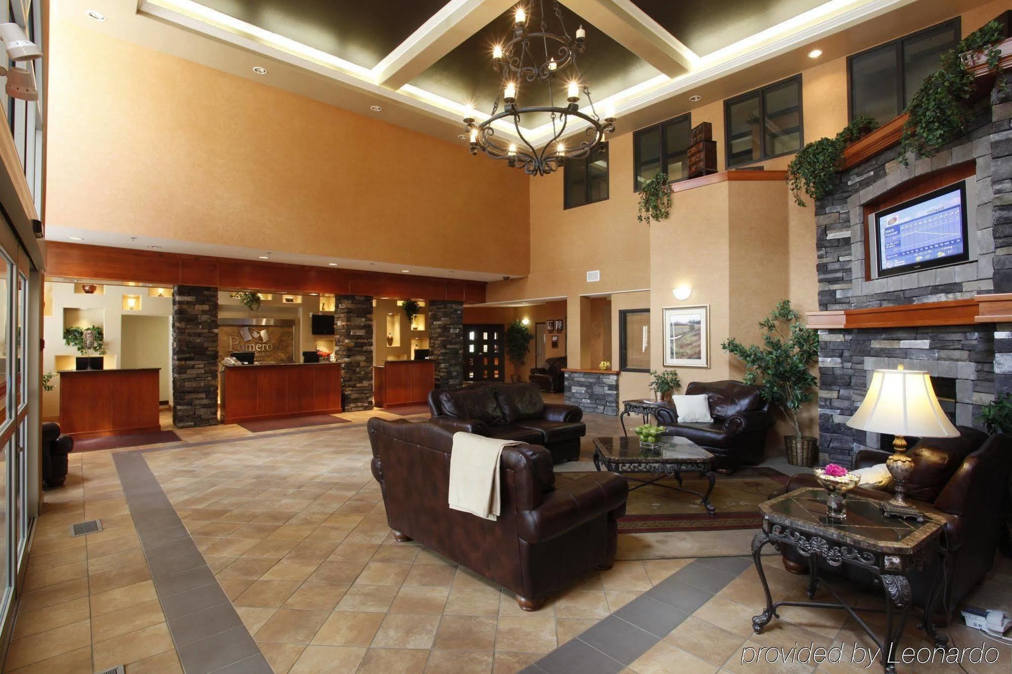 Pomeroy Inn And Suites Chetwynd Dış mekan fotoğraf